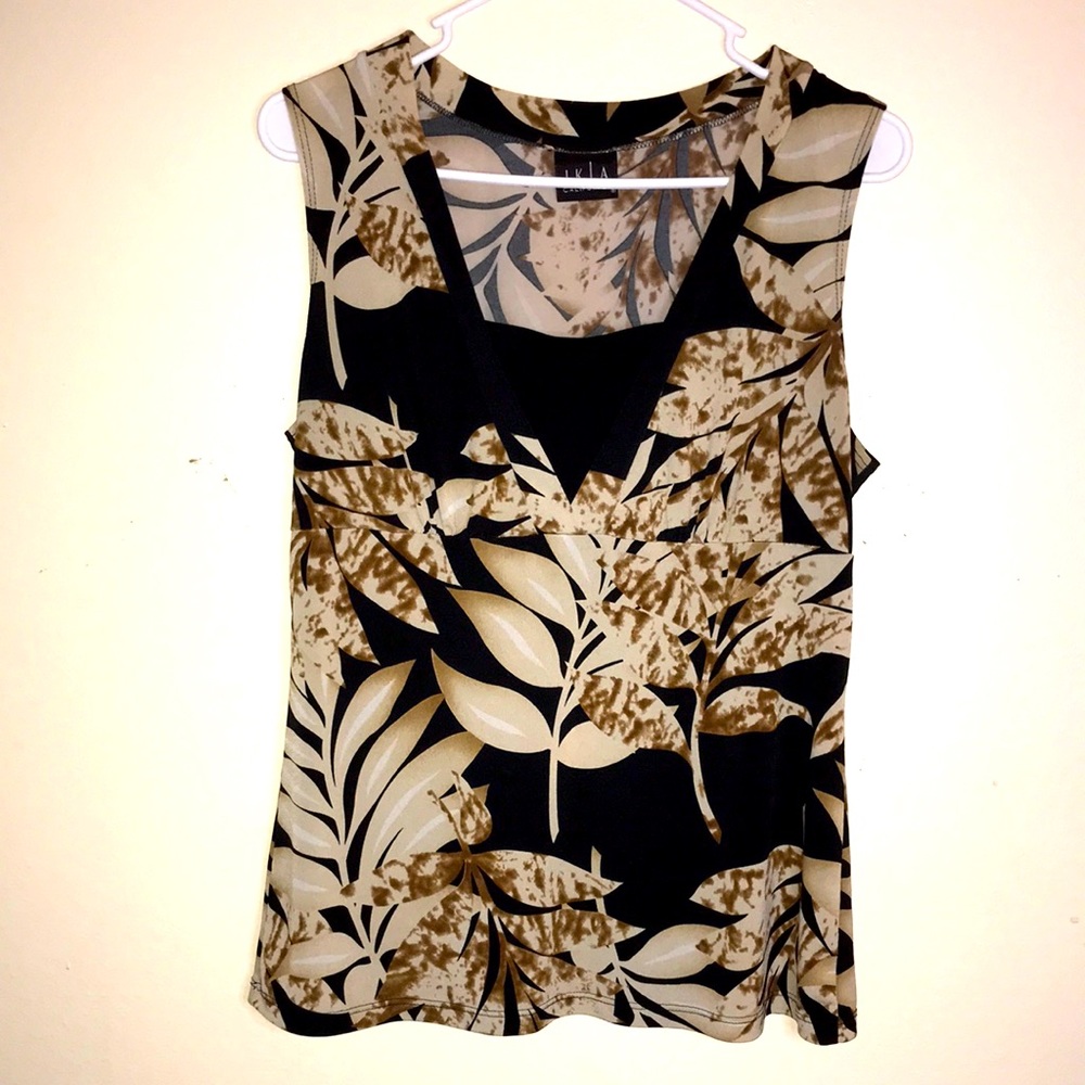 JKLA Women’s Sleeveless Blouse